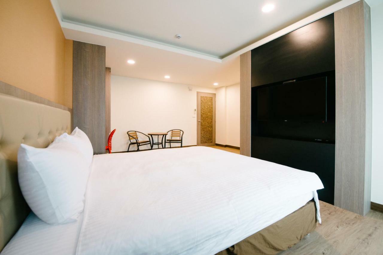 The Stay Inn Kenting Exteriör bild